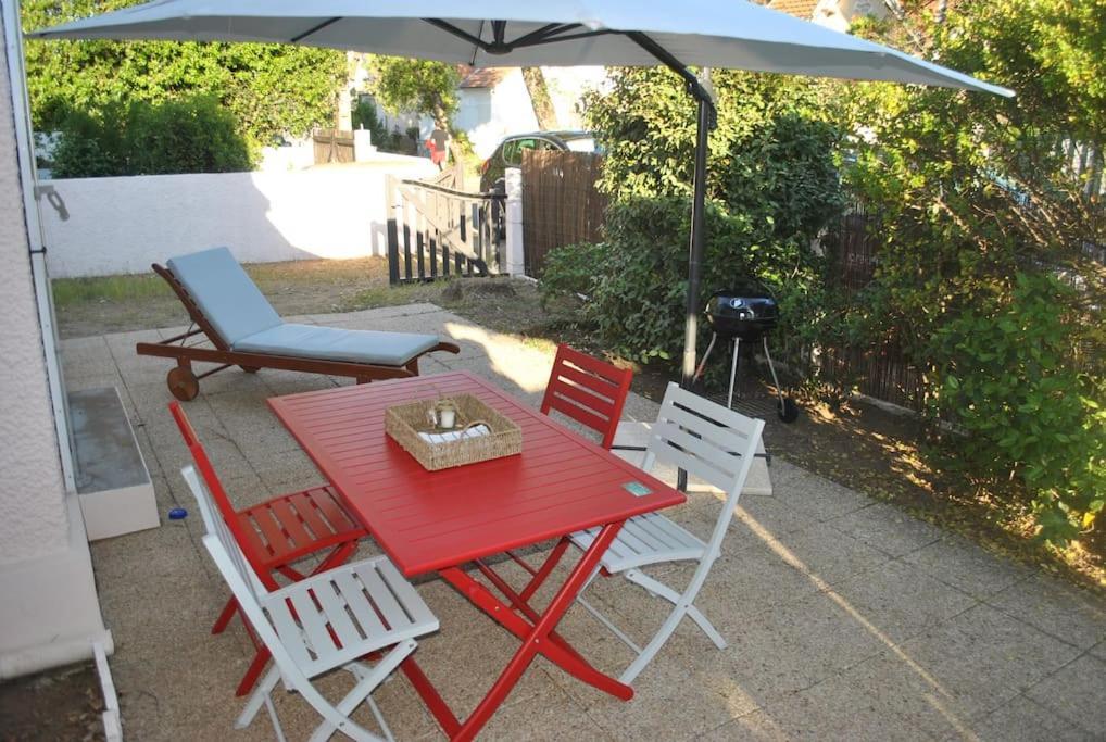 Villa Maison De Vacances De Charmes Au Bord De La Mer à Saint-Brévin-les-Pins Extérieur photo